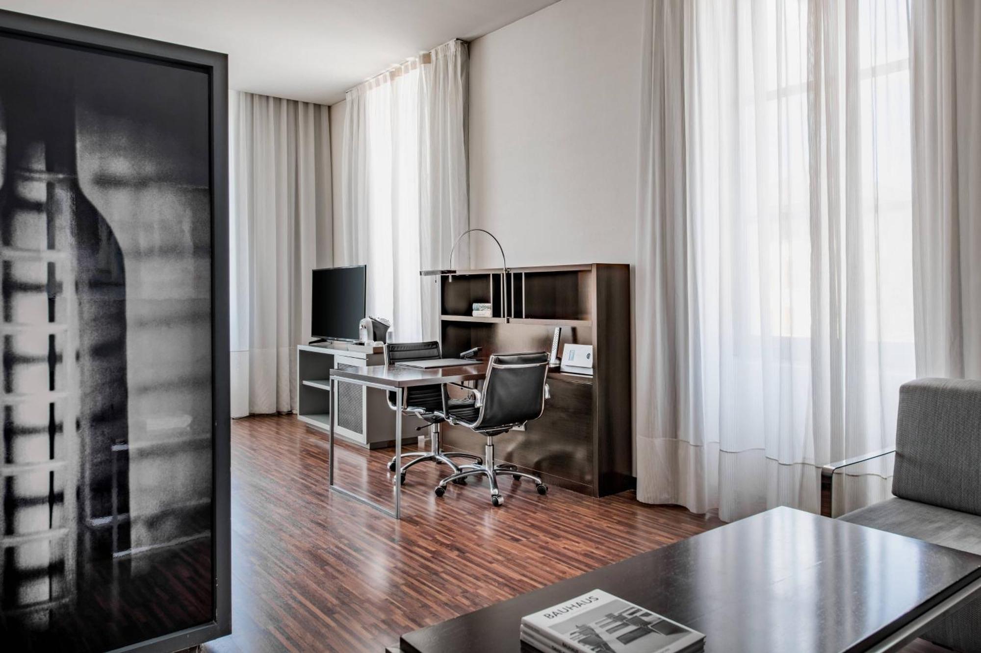 Ac Hotel Torino By Marriott מראה חיצוני תמונה