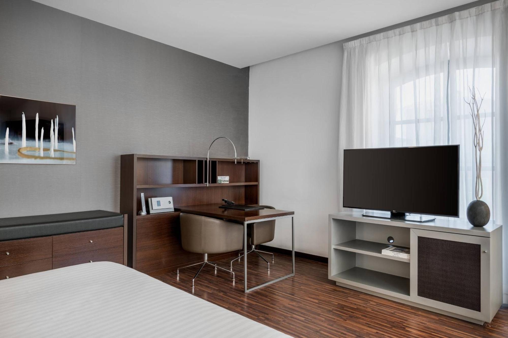 Ac Hotel Torino By Marriott מראה חיצוני תמונה